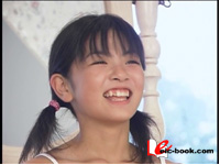 制服美少女図鑑 まや13歳