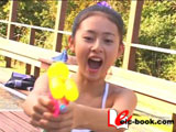 すだっこ 須田琴子